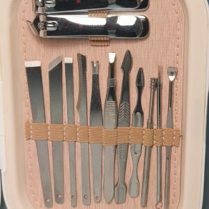 Alternative view of Kit de manucure complet – 18 pièces